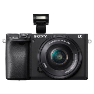 Cámara Sony Alpha A6400 con lente Sony 16-50mm