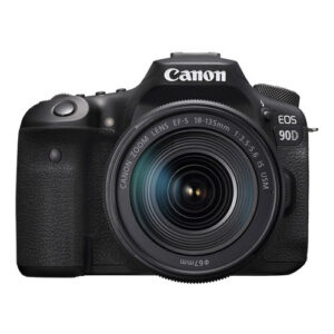 Cámara DSLR Canon EOS 90D con lente 18-135mm