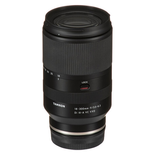 Lente Tamron 18-300mm F/3.5-6.3 Di III-A VC VXD para Sony E