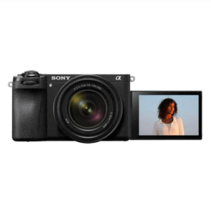 Usado: Cámara Sony A6700 con lente Sony 18-135mm OSS (ILCE-A6700MBQ) (Serie 3261186 / 2313318)